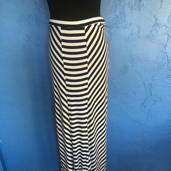 design history maxi skirt